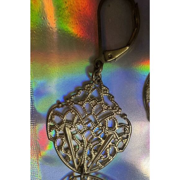 -EARRINGS VTG Goldtone Chandelier - Picture 6 of 10